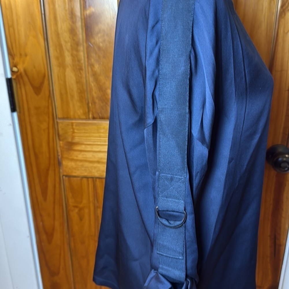 Vince Oversized Navy Silk Blouse - Picture 5 of 8